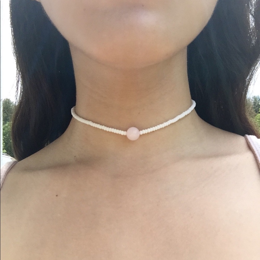Light Heart Choker Necklace - Picture 5 of 5
